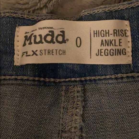 Mudd high rise skinny jeans - Picture 2 of 3